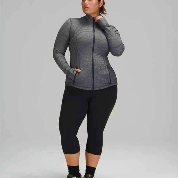 LULULEMON HEATHERD BLACK DEFINE JACKET! - Picture 3 of 9